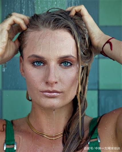 坚持与积淀 坚持与积淀