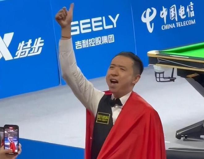 场热身赛中 场热身赛中