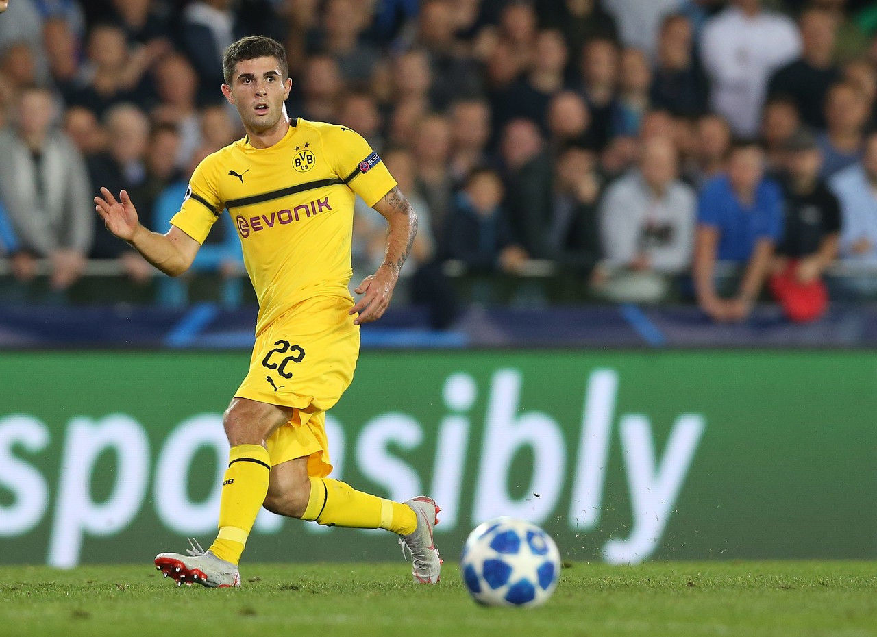 都令人刮目 都令人刮目