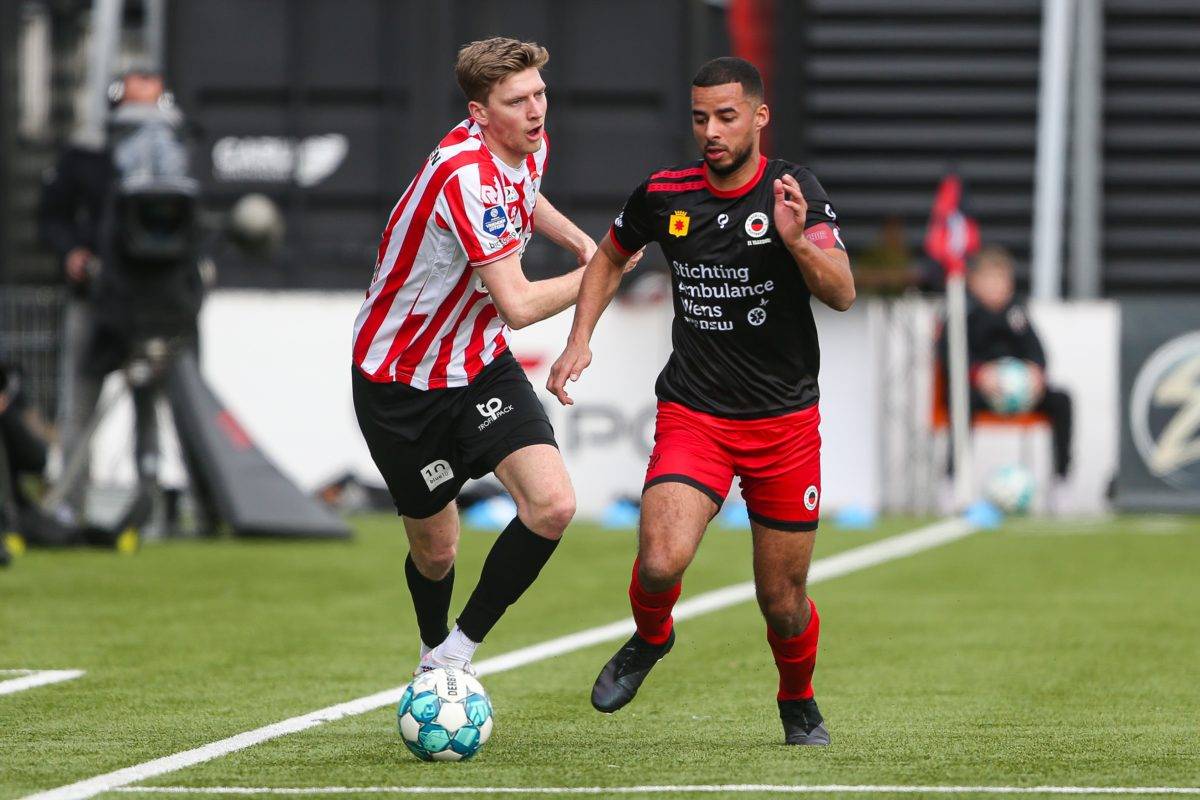 常规赛中 常规赛中