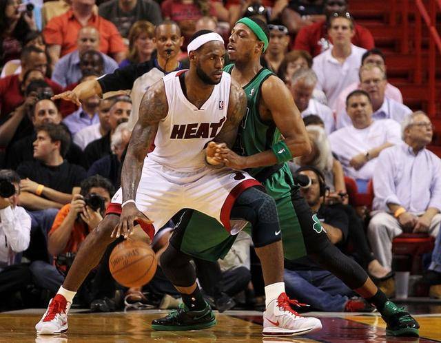 经过分析 经过分析