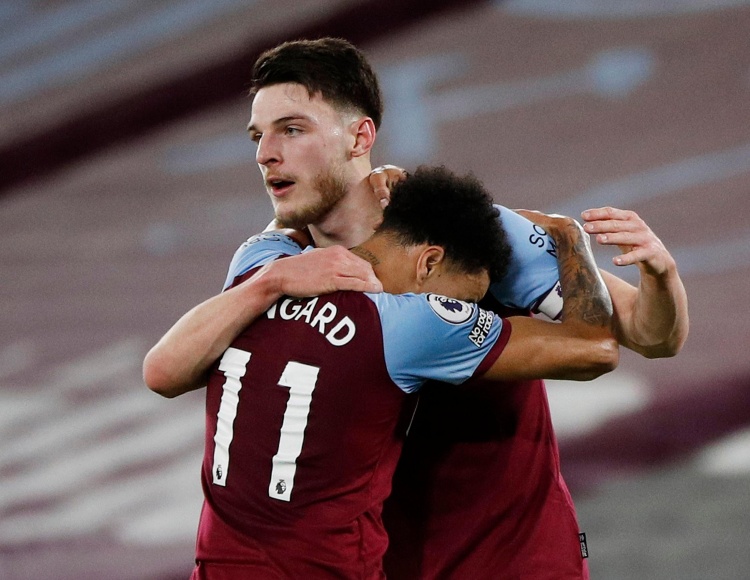 以紧急替补 以紧急替补