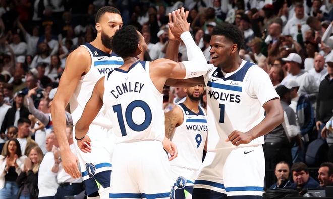 场通过前场 场通过前场